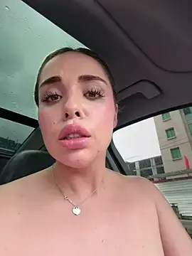 Stripchat Sex Chat of Alirawrz