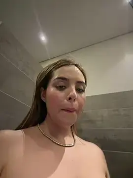 Stripchat Best live sex cam show of Alirawrz