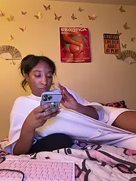 Stripchat Sex Cam of LeBimbo
