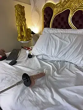 Stripchat Live Sex of KendralHolson