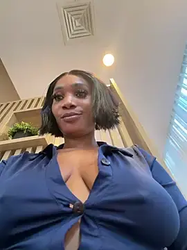 Stripchat Free Live Porn of ___Nessa