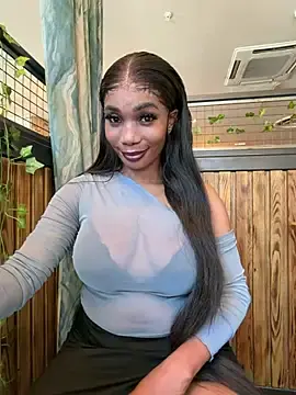 Stripchat Free Porn Cam of ___Nessa