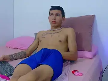 Stripchat Free Live Porn of skoook_gray_