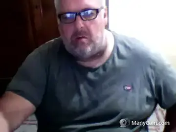 Stripchat Adult Webcam of swichcassanesi