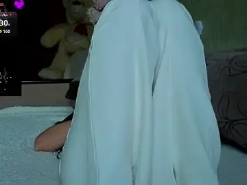 Stripchat Free Live Porn of Arina_Bloom