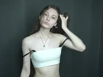 Stripchat Sex Cam of BellaTear
