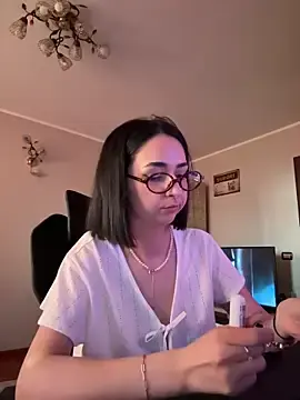 Stripchat Nude Webcam of TheaMerve