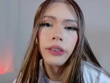 Stripchat Best Webcam of raven_li01