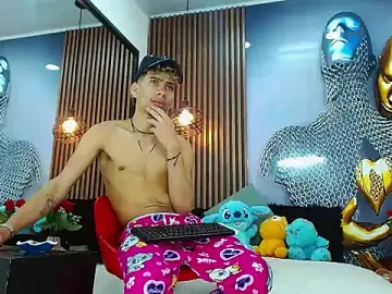 Stripchat Sex Cam of Skinny_cute_Alyer