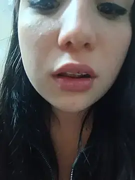 Stripchat Live Sex of mileidy0106