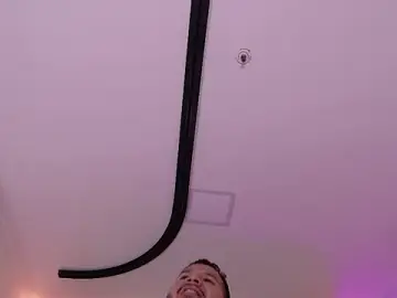 Stripchat Private Sex Chat of mister_miike