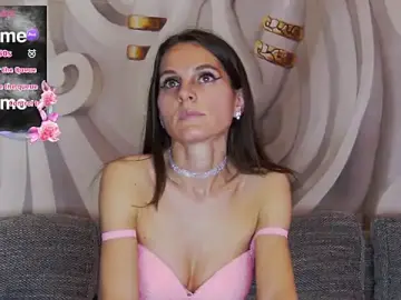 Stripchat Free Porn Cam of hailey_peach