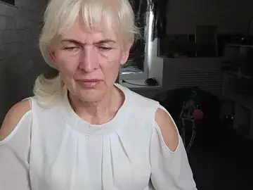 Stripchat Nude Webcam of Nia_Natur
