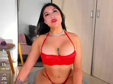 Stripchat Sex Cam of hollyprincess_2