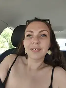 Stripchat Free Live Porn of Lea_Fontaine