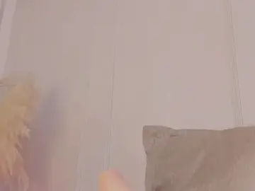 Stripchat Live Sex Cam of Mariapettit