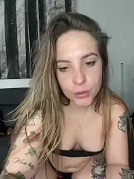 Stripchat Free Porn Cam of LiliMorganxxx