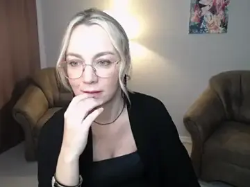 Stripchat Best Webcam of Ava_Elior