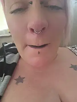 Stripchat Adult Video Chat of PinkTheHawk