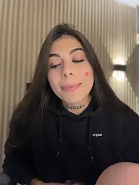 Stripchat Free Live Porn of Sarasanders_4