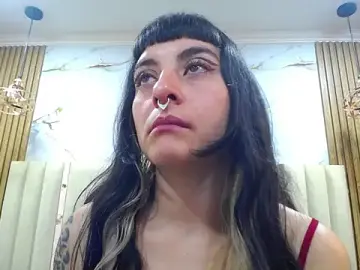 Stripchat Free Live Porn of Naughty_Kittenm