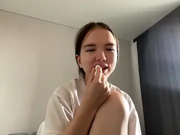 Stripchat Live Sex of FewerCadre