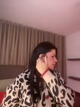 Stripchat Adult Webcam of Zandrina