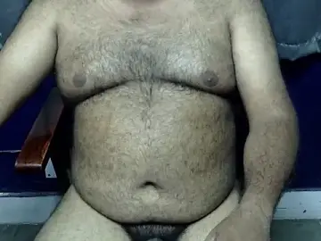 Stripchat Free Porn Cam of hairysubcub_70