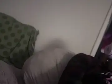 Stripchat Live Sex Cam of FRRANNKIE