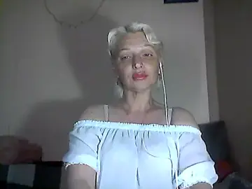 Stripchat Free Porn Cam of MaryJane441