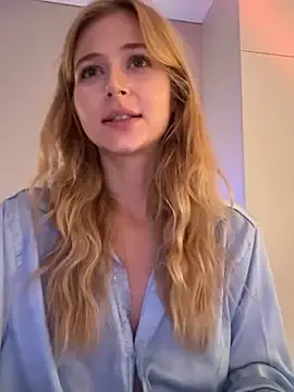 Stripchat Watch Live Sex Cams of LunaRase