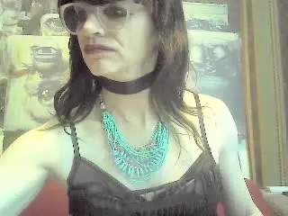 Xlovecam Live Sex Cam of Juny