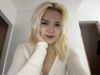 Xlovecam Watch Live Sex Cams of SweetLilyy