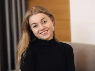 Xlovecam Free Live Porn of EricaLuck