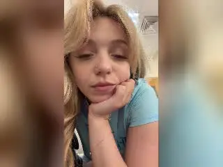 Xlovecam Adult Video Chat of SugarrX
