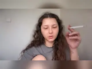 Xlovecam Free Live Porn of AngelEmma69