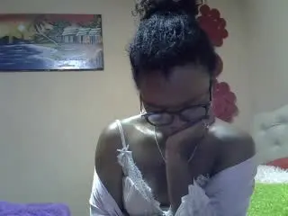 Xlovecam Sex Chat of Maryssah