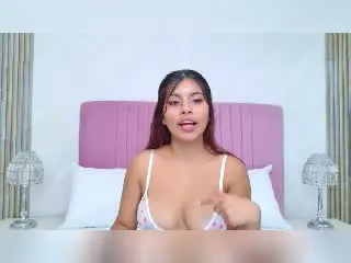 Xlovecam Best live sex cam show of AlyssaGreen