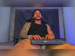 Xlovecam Nude Webcam of DanteDimarco