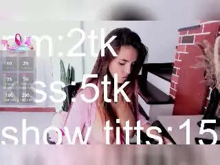 Xlovecam Free Live Porn of MiaCrossing