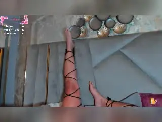 Xlovecam Best Webcam of KimDevinne