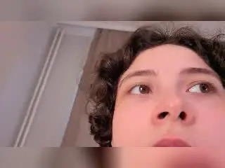 Xlovecam Live Sex Cam of TaraCastongvay