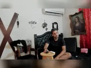 Xlovecam Live Sex of JadeAndBob