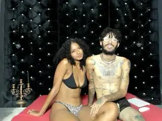 Xlovecam Private Sex Chat of JeniferandBenn