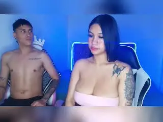 Xlovecam Sex Chat of KathyAndZac