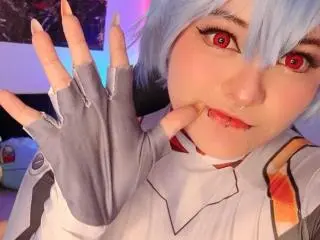 Xlovecam Free Porn Cam of LuckyLeahh