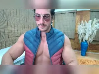 Xlovecam Sex Cam of IcarusSecret
