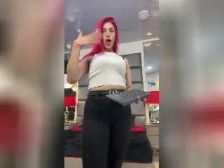 Xlovecam Free Porn Cam of AlissaBrown