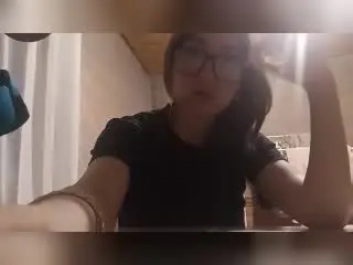 Xlovecam Live Sex Cam of VandaDelehoy