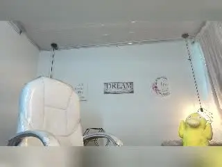 Xlovecam Free Live Porn of IvonnySakura